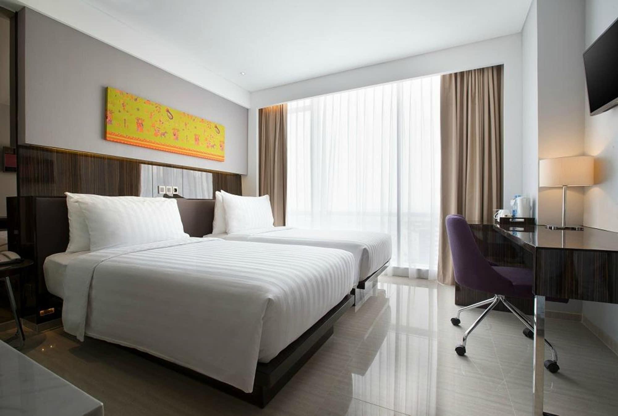 Hotel Santika Premiere Hayam Wuruk Jakarta Exterior photo