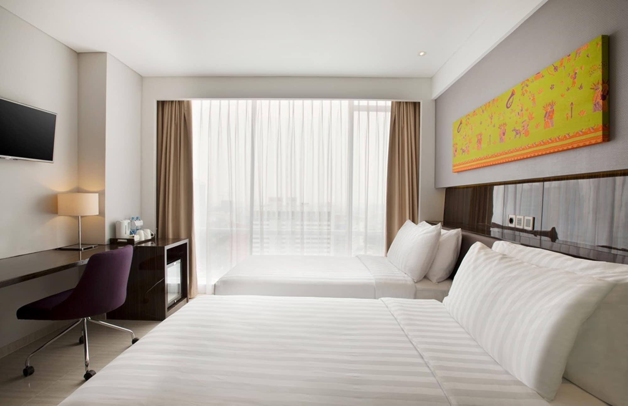 Hotel Santika Premiere Hayam Wuruk Jakarta Exterior photo